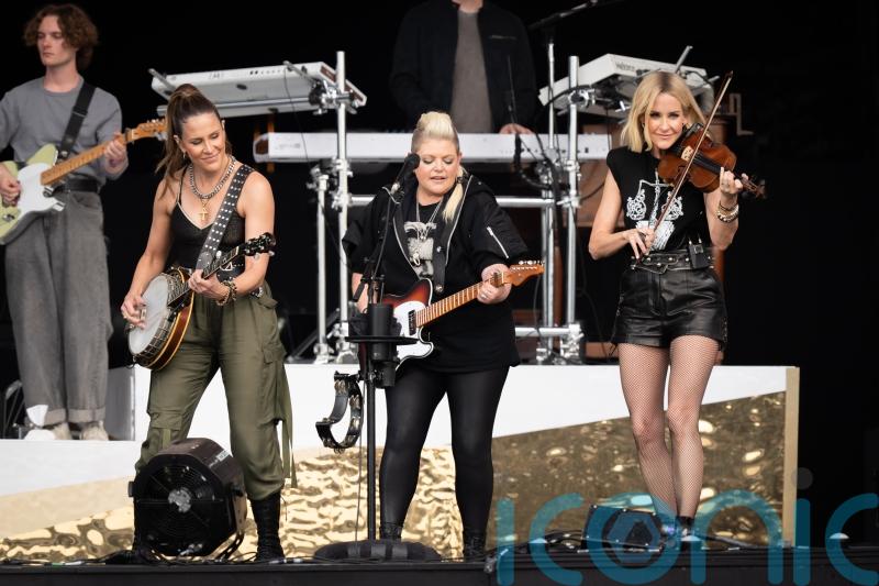 The Chicks ‘shocked’ by death of founding member Laura Lynch in car crash