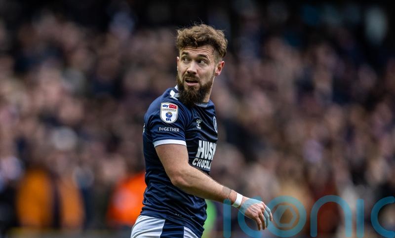 Tom Bradshaw goal helps Millwall further clear of trouble with win over Norwich
