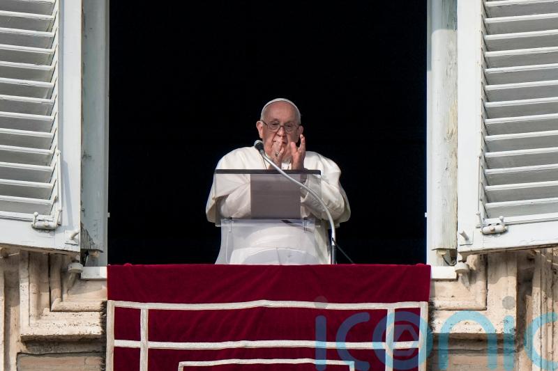 Pope recalls predecessor Benedict’s love and wisdom on anniversary of his death