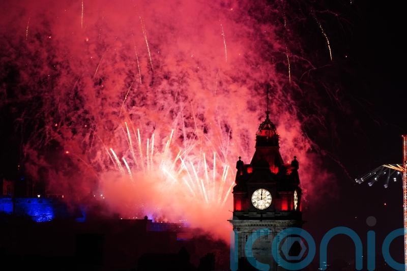 ‘Incredible’ fireworks display and Pulp concert light up Hogmanay celebrations