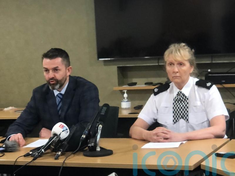 Police search for killer’s get-away car after fatal shooting outside pub