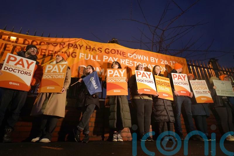 Hospitals report ‘extreme pressure’ as junior doctors continue strike
