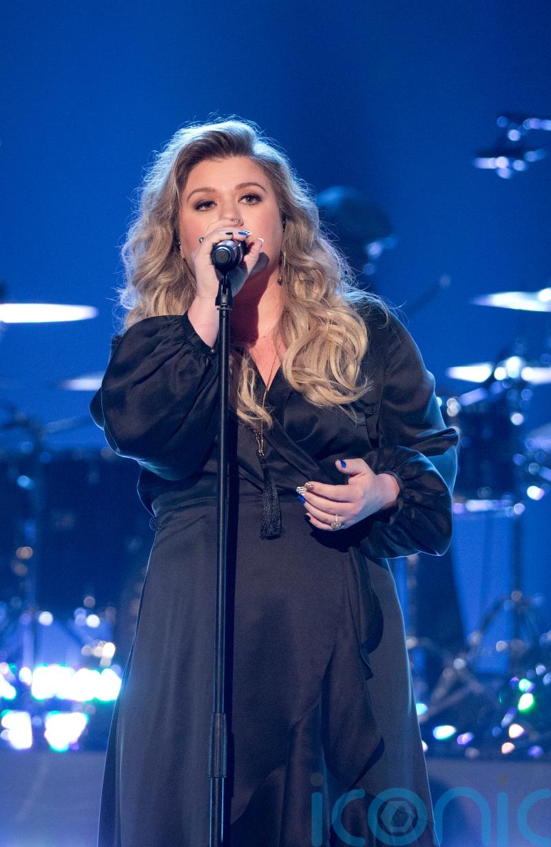 Kelly Clarkson says depression that comes with divorce is ‘extraordinarily hard’