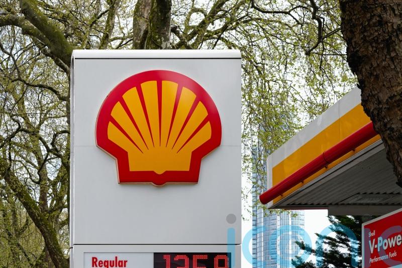Shell suspends shipping through Red Sea, report says