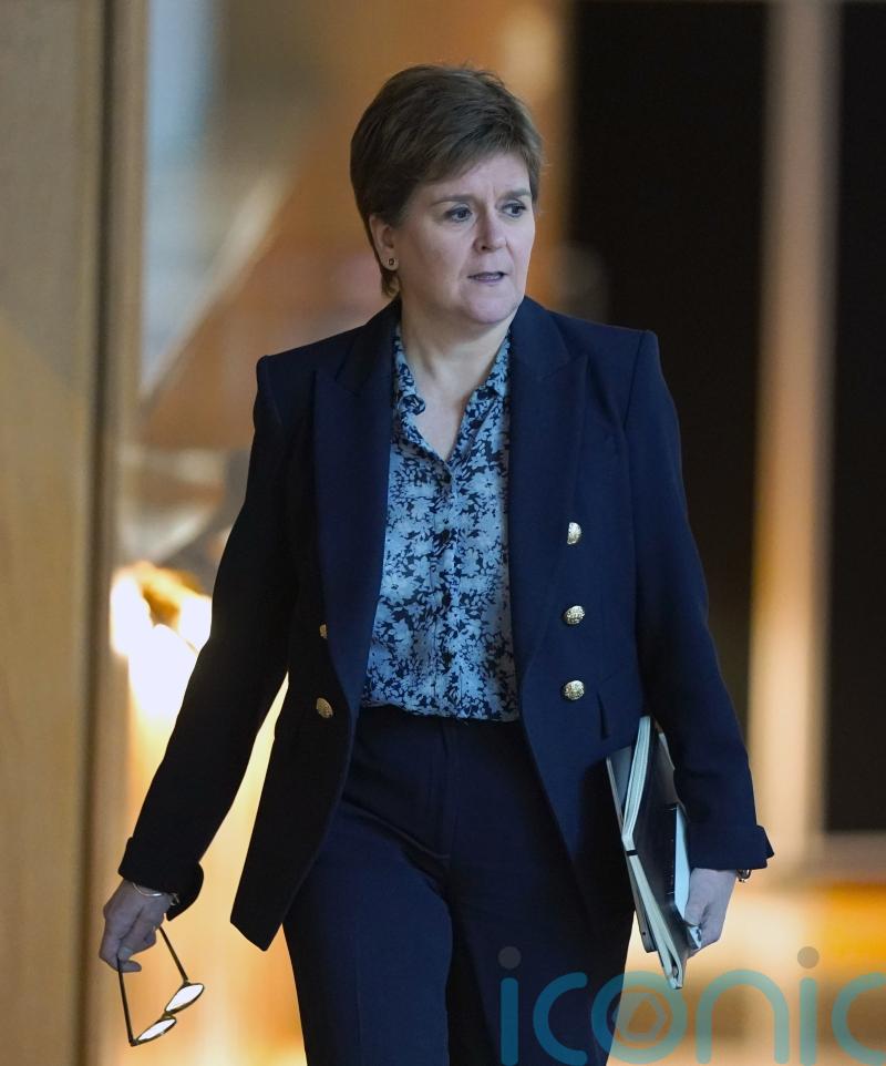 Sturgeon says inquiry ‘does have’ Covid messages after WhatsApp texts erased