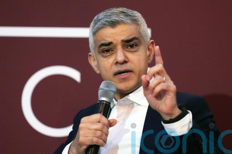 Rejoining EU customs union should be on the table, Sadiq Khan says