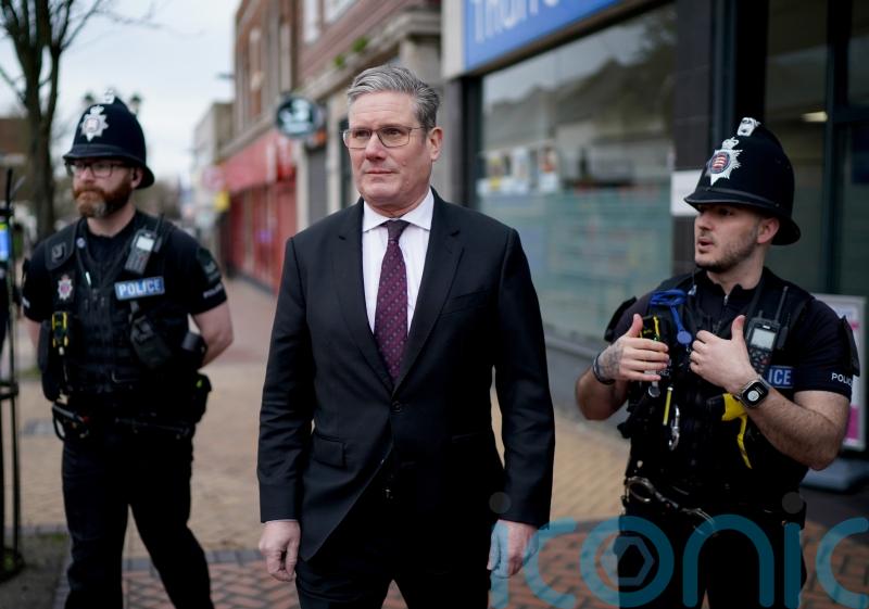 Labour plans major youth programme to prevent knife crime