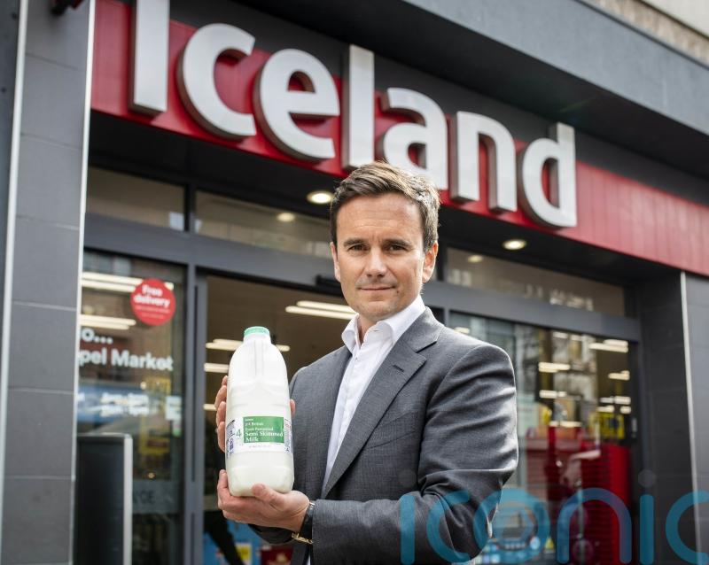 Iceland boss and ex-Tory donor switches backing to Labour