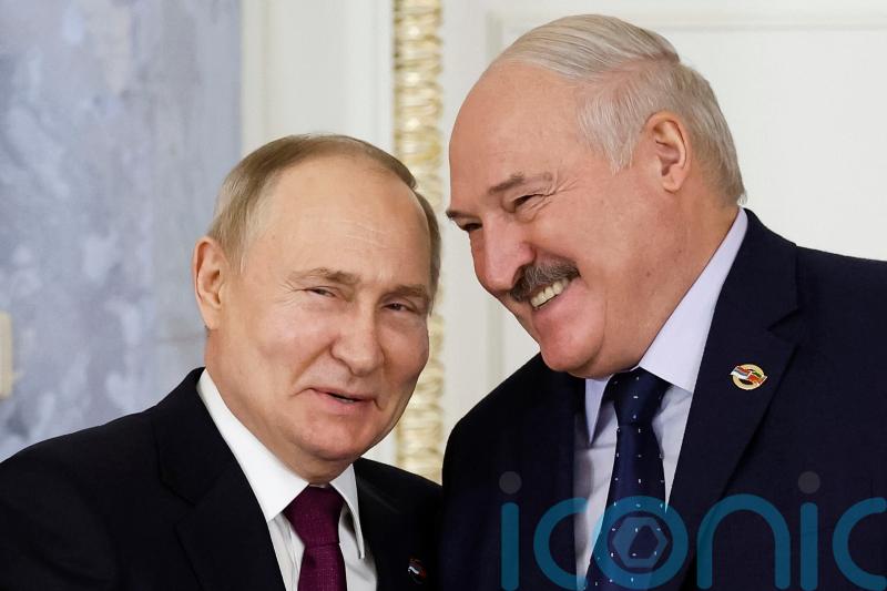 Putin and Lukashenko meet in St Petersburg to discuss expanding alliance