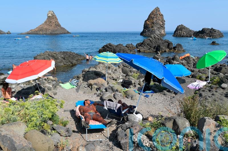 Temperature of 48.8C recorded in Sicily confirmed as Europe’s highest