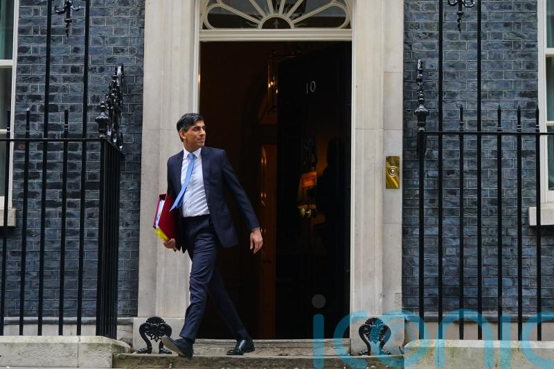 Rishi Sunak accused of ‘laughing’ at ‘struggling’ Iceland worker during PMQs