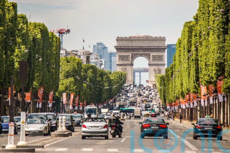 Parisians vote to hit 4x4s with ramped up parking costs in latest green drive