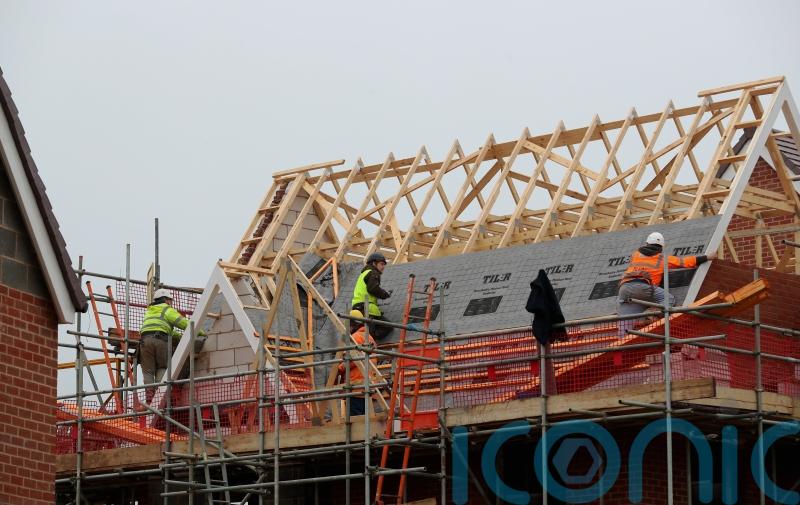 Housebuilders Barratt and Redrow agree tie-up worth £2.5bn