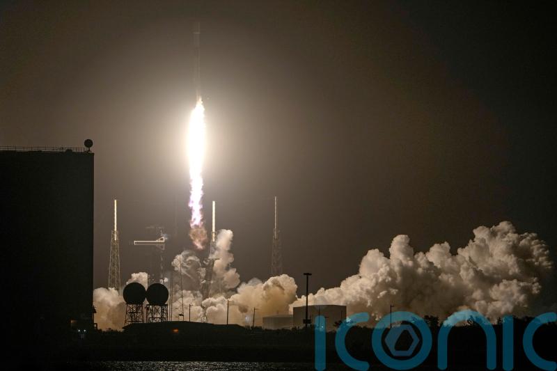 Nasa climate satellite blasts off to survey oceans and atmosphere of Earth