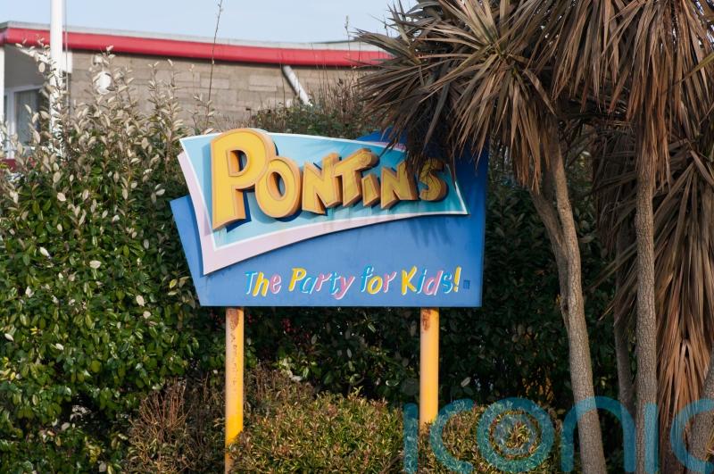 Pontins apologises after race discrimination against Irish Travellers