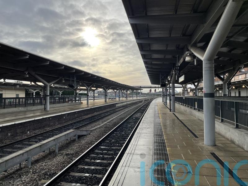Railways ‘need public and private influence to thrive’