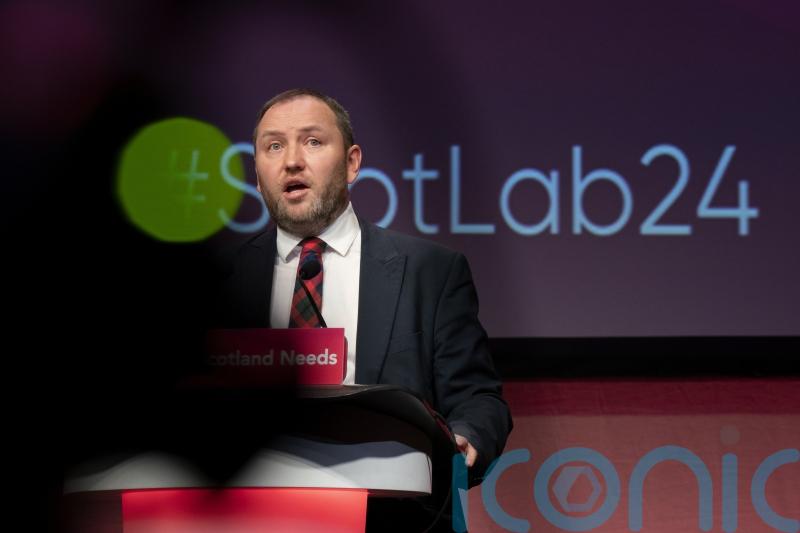Labour’s Ian Murray challenges Sunak to name the day for general election
