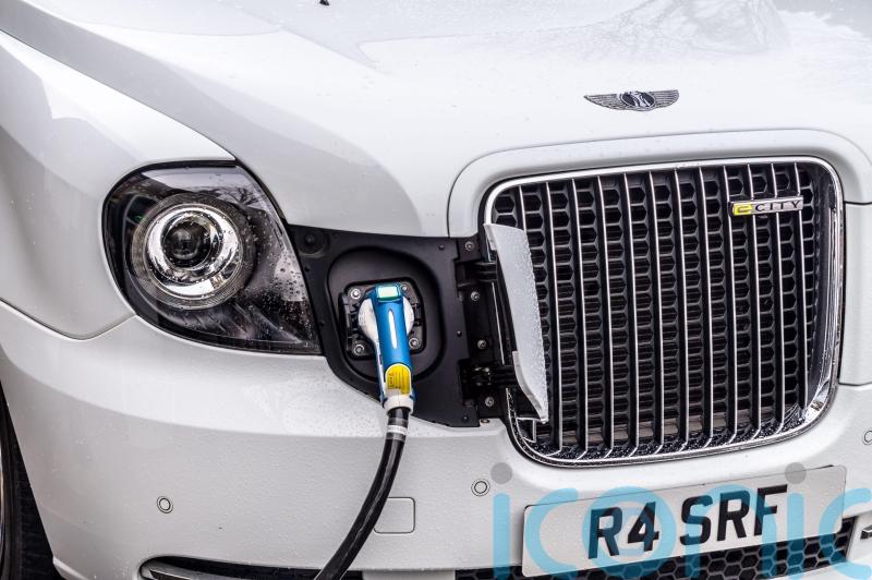 Grants for new electric taxis cut by 20%