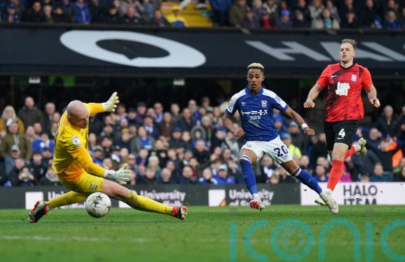 Ipswich continue march for automatic promotion with victory over Birmingham