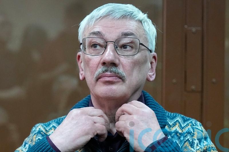 Moscow court jails human rights activist for 30 months for Ukraine war criticism