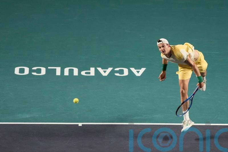 Jack Draper retires ill in deciding set of Mexican Open semi-final