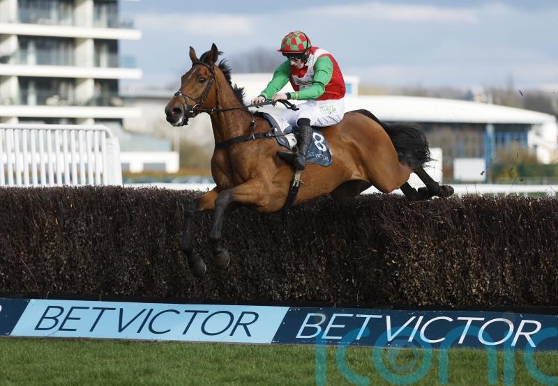 Heltenham takes Greatwood Gold Cup honours