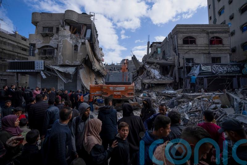 Israeli Cabinet member meets US officials as ceasefire talks get under way