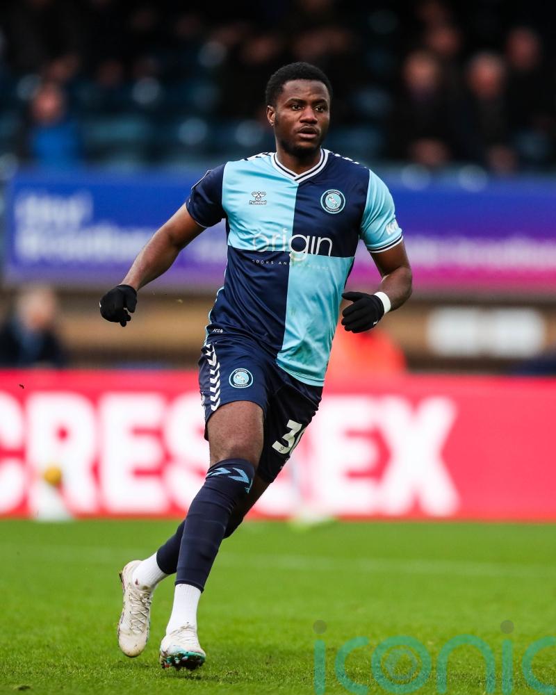 Beryly Lubala penalty earns Wycombe late win at Reading
