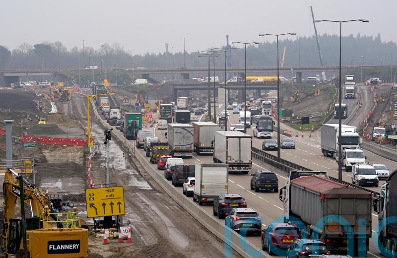 Section of M25 closed with major disruption expected on diversion route
