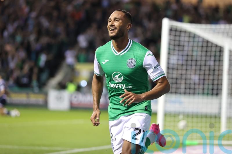 Flying start helps Hibernian brush aside sorry Livingston