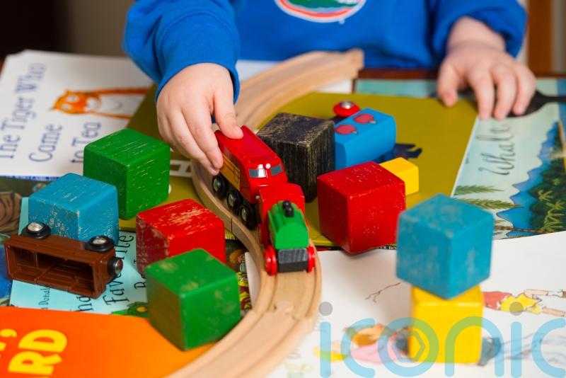 Nursery costs rise by 7% while spaces drop, survey suggests
