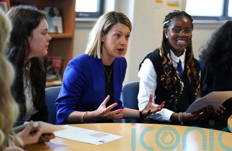 Education Secretary: Some Scottish secondary schools are too big