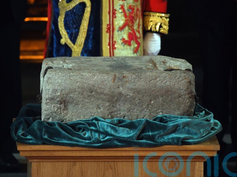 SNP requests fragment be reunited with Stone of Destiny in Perth
