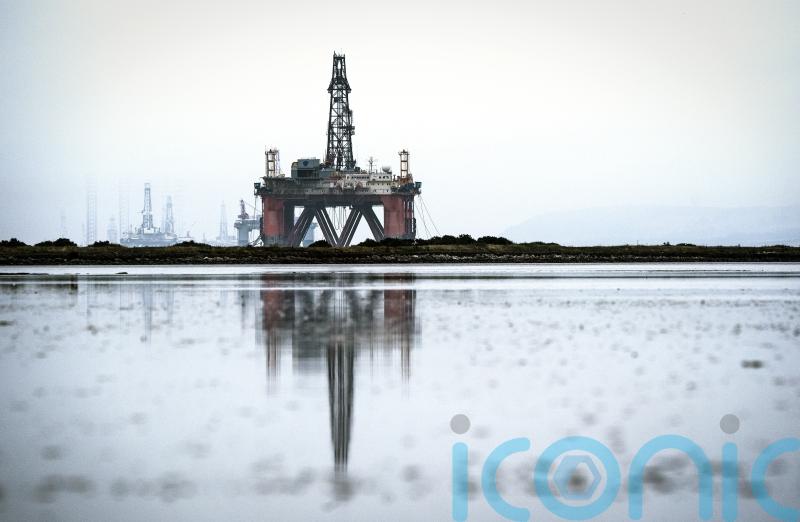 Regulator warns it could block oil and gas projects if they do not cut emissions