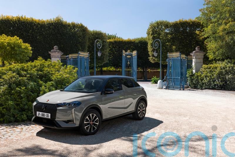 DS3 and DS4 gain hybrid powertrains for efficiency boost