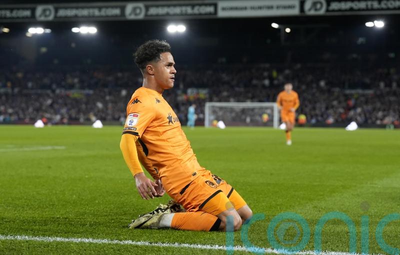 Fabio Carvalho scores twice as Hull return to winning ways at Cardiff