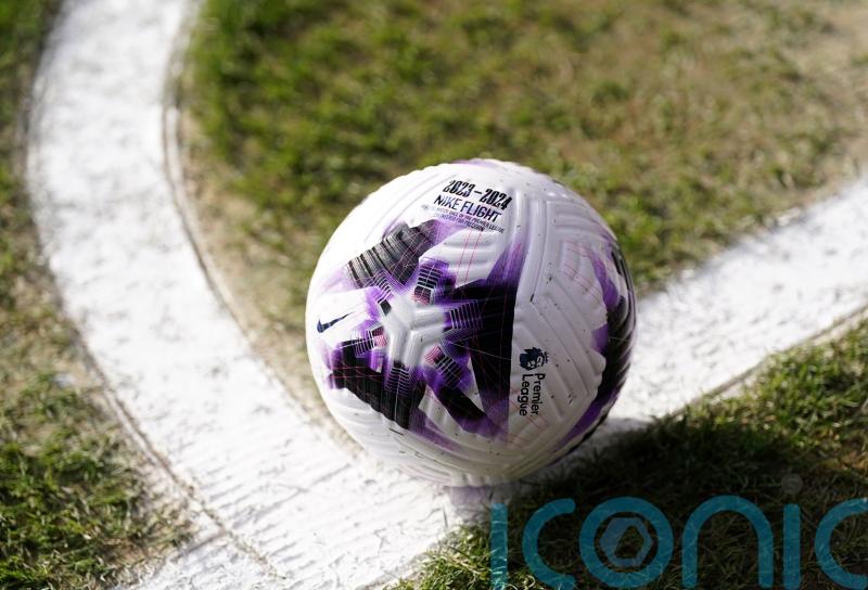 Late goals see Fylde past Gateshead