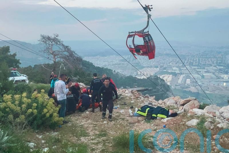 More than 40 still stranded a day after fatal cable car accident in Turkey