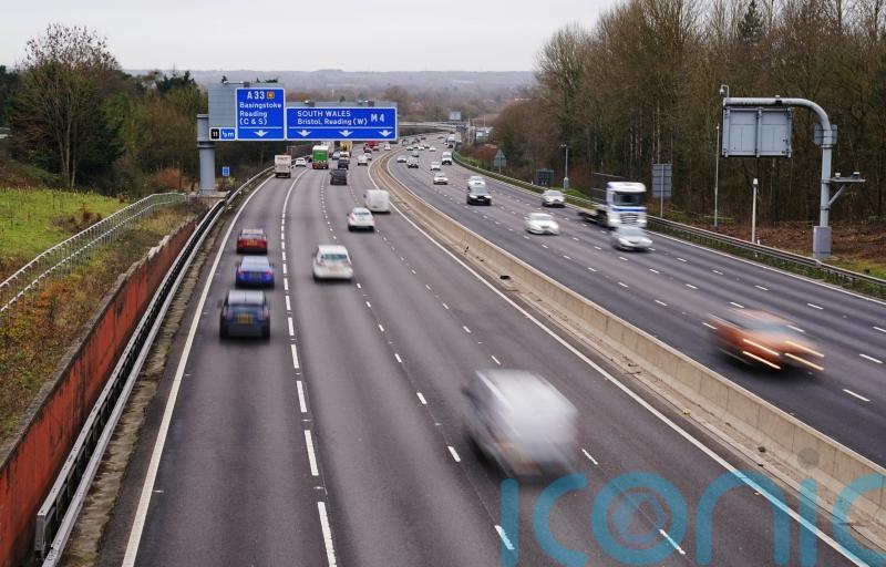 Call to reinstate hard shoulder on smart motorways a year after projects axed