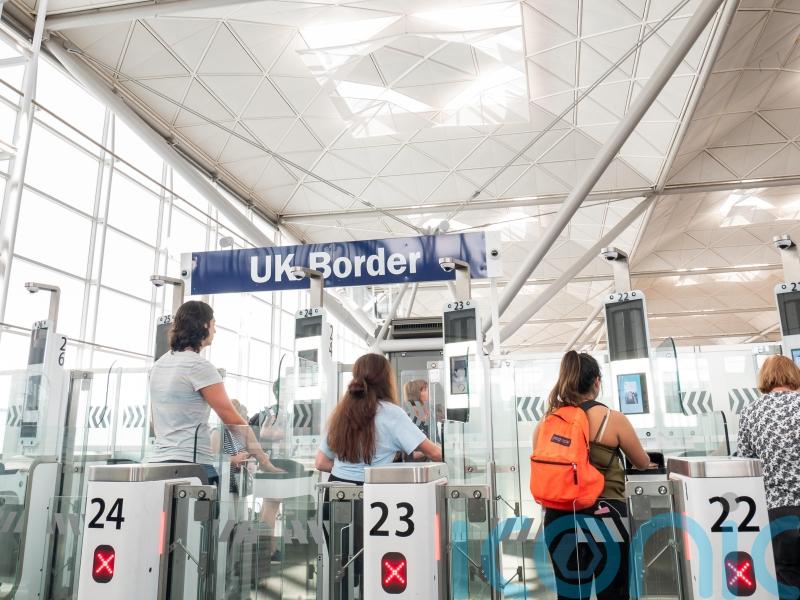 UK rejects talks on EU-wide youth mobility scheme