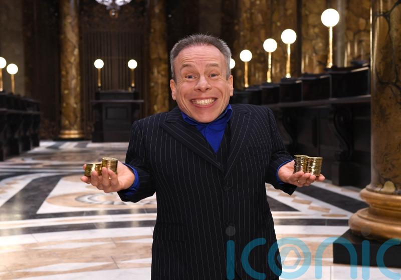 Warwick Davis apologises if social media message ’caused anyone concern’