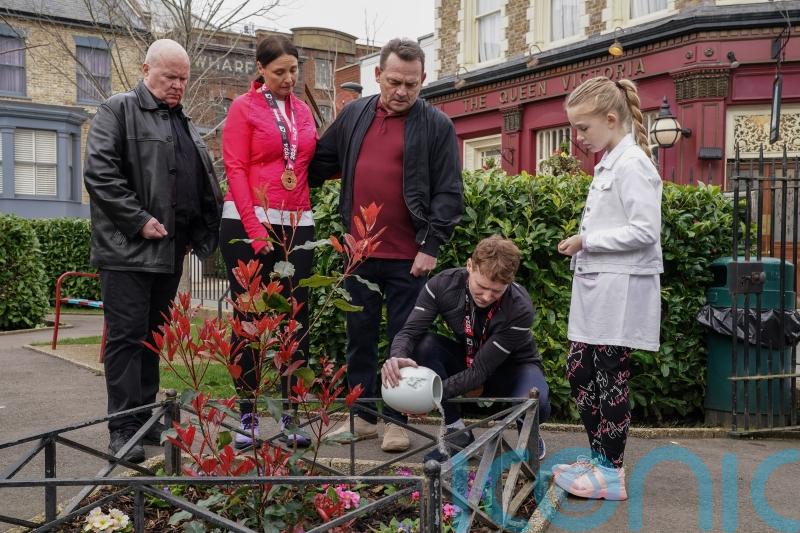 Jay Brown scatters Lola’s ashes on EastEnders after London Marathon