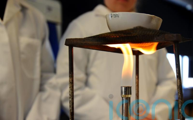 Videos of science practicals replacing interactive work in schools – report