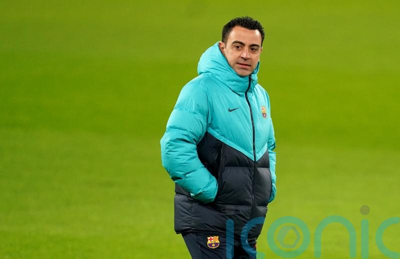 Xavi reportedly set to stay as Barcelona boss after reversing decision to leave