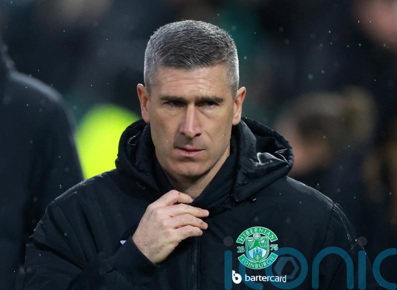Hibernian ease pressure on Nick Montgomery with win over struggling St Johnstone