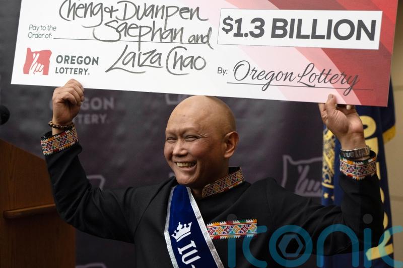 Winner of huge Powerball jackpot in US is immigrant from Laos who has cancer