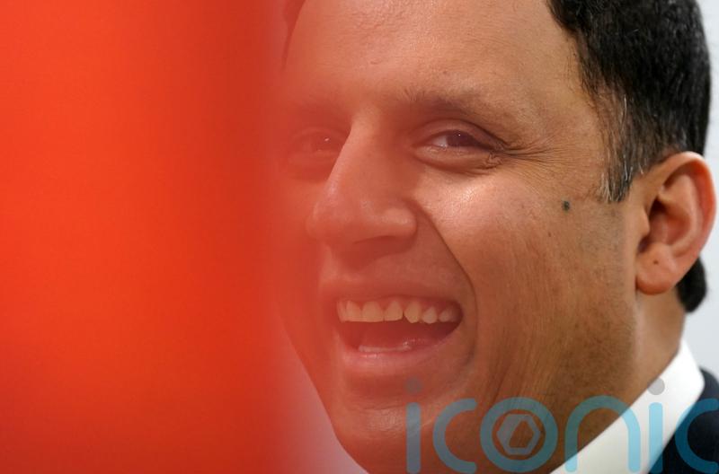 Scottish Labour to press on with vote to unseat the Scottish Government