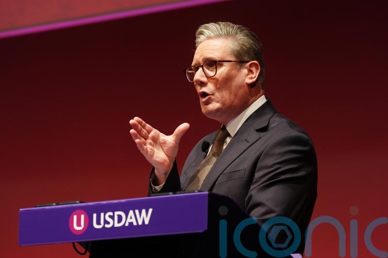 Starmer pledges crackdown on shoplifting in speech to retail workers