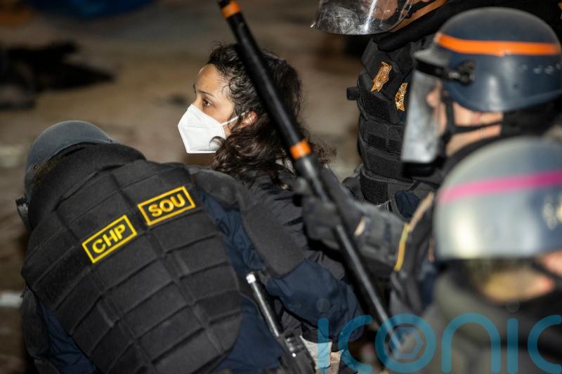 Police and pro-Palestinian demonstrators clash at UCLA encampment