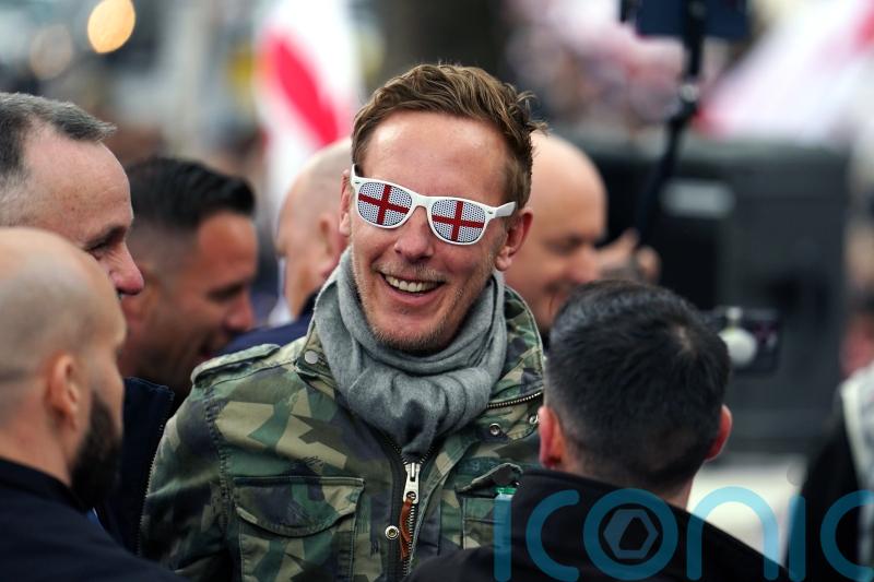 Police investigate Laurence Fox &lsquo;upskirting&rsquo; tweet